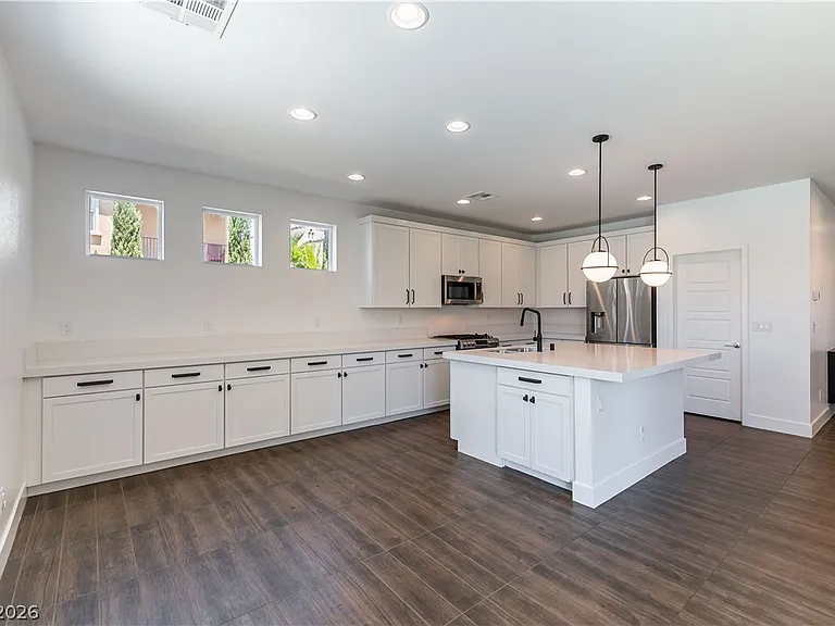 10841 Flying Nell Ct — Photo 9