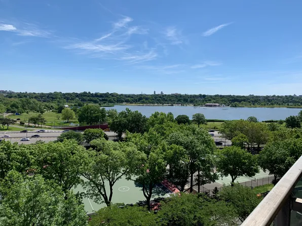 61-20 Grand Central Parkway image 18 of 19