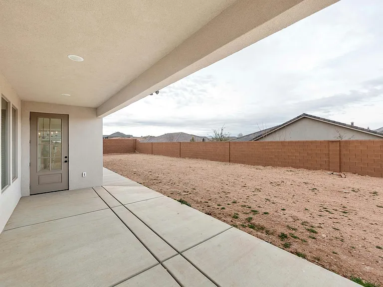2628 S 3210 E — Photo 24
