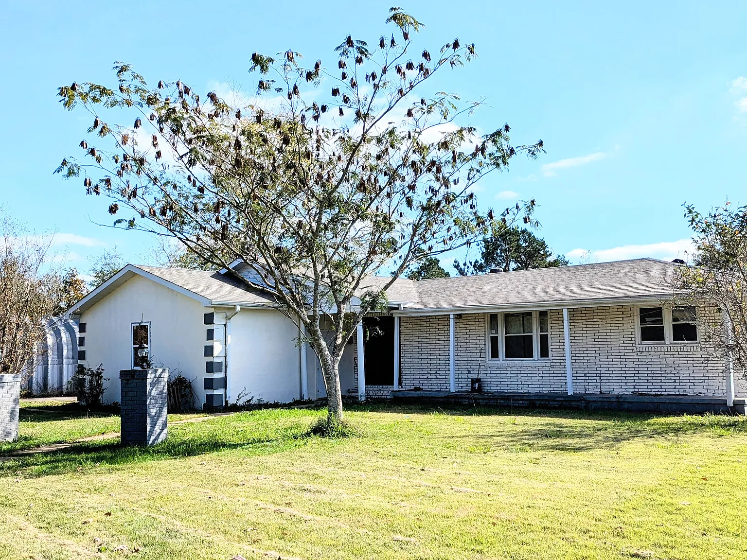 4 bed, 2950 sqft, $1,650 — Photo 1