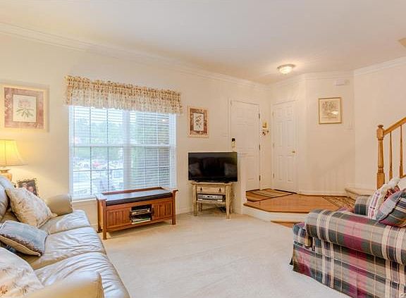 5th image of 8718 Springwater Dr #D