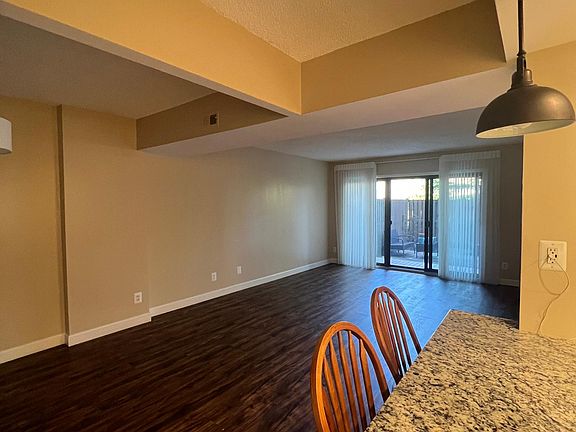 5th image of 807 N Howard St APT 117