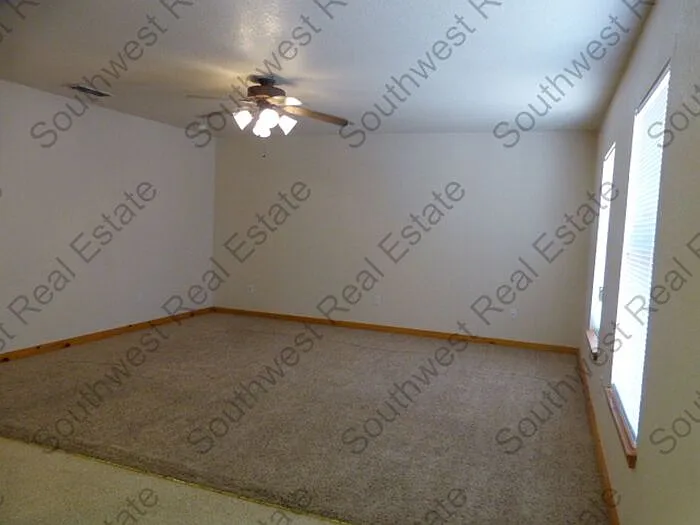 117 Townsgate Plz #I — Photo 3