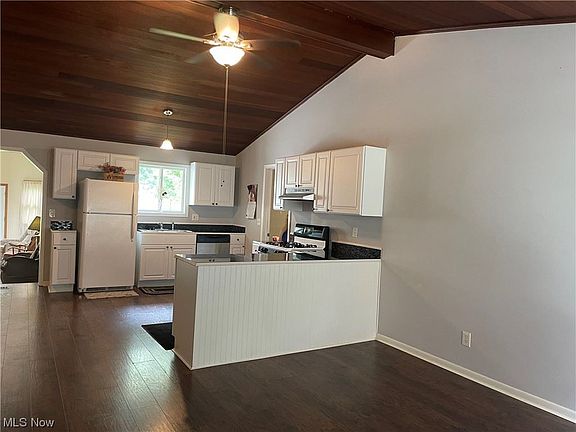 5th image of 2369 Haines Rd