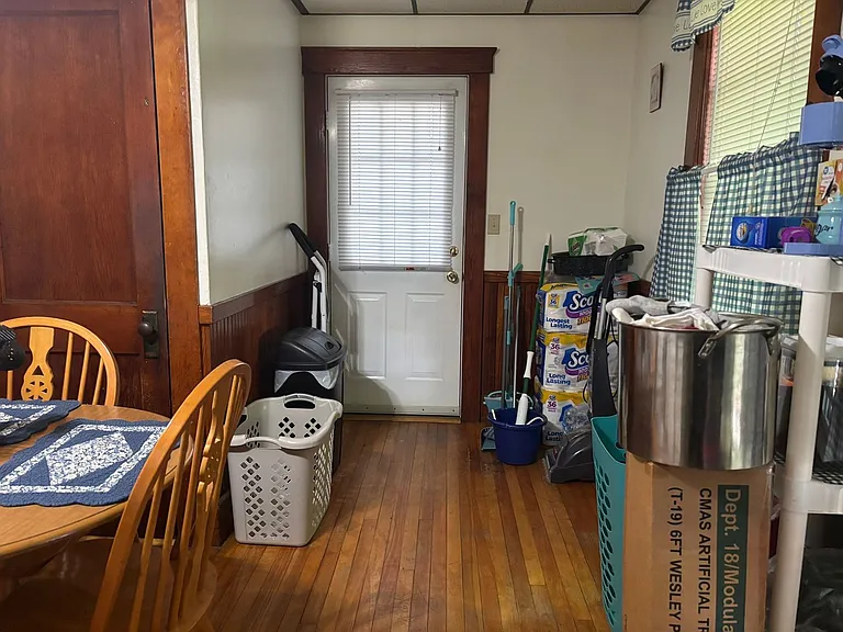 68 Marshall St — Photo 12