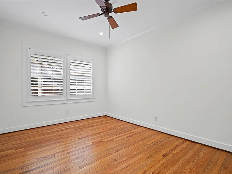 3521 Stillwood Ln W — Photo 13