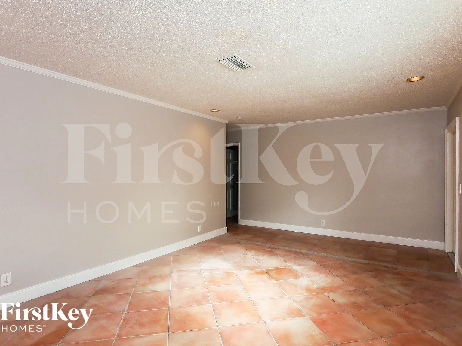 3 bed, 2.0 bath, 1788 sqft, $3,670 — Photo 3