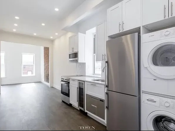 239 Mulberry Street image 1 of 6