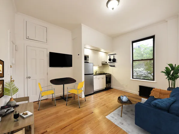 477 Central Park West image 1 of 13