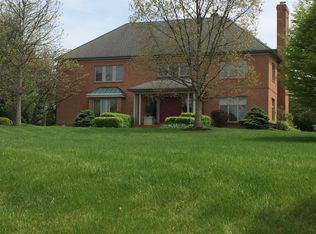 4280 Farmersville Ct, Easton, PA 18045