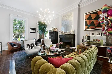 Rented by Places NYC