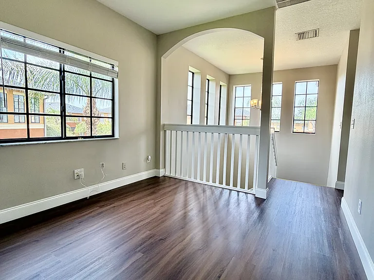 1050 Blackwater Dr #1 — Photo 25