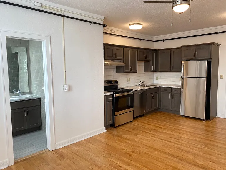 413 Main Ave #204 — Photo 1