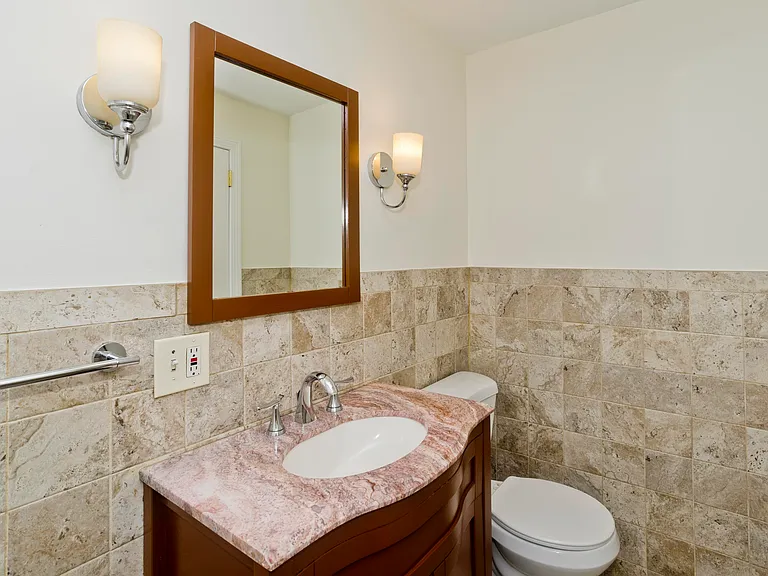 181 State St #2 — Photo 16