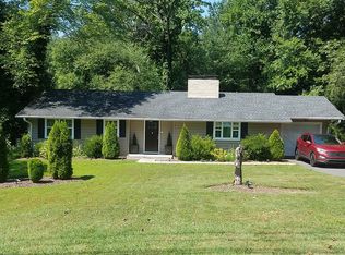 209 Saturn Dr, Newark, DE 19711