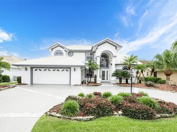 14 Cedarwood Ct, Palm Coast, FL 32137