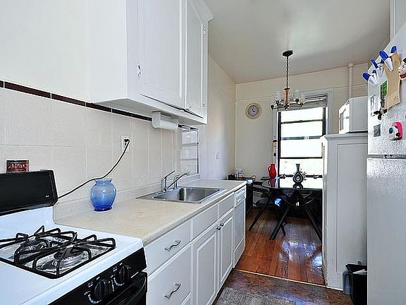 3rd image of 3388 Wayne Ave #42B