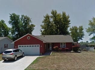515 Shonna Dr, Mt Zion, IL