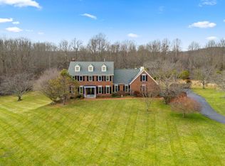 22100 Foxlair Rd, Gaithersburg, MD 20882