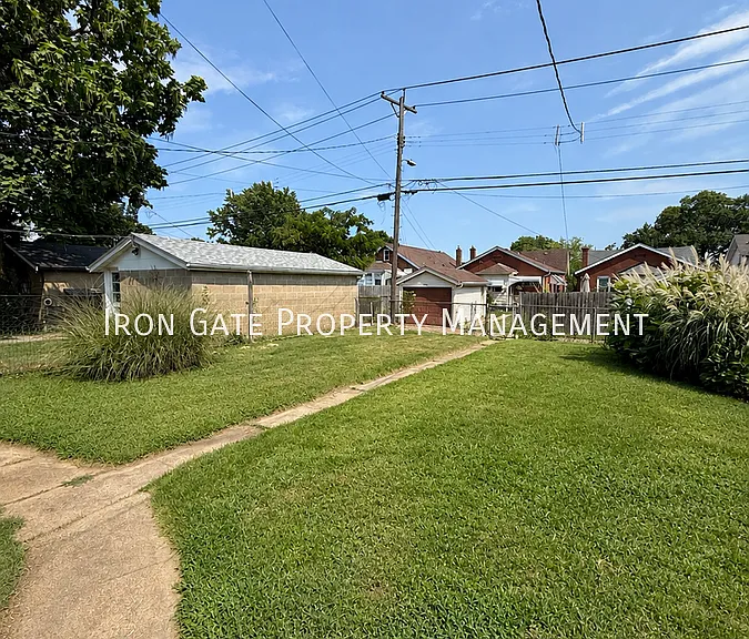 6470 Wanda Ave — Photo 25