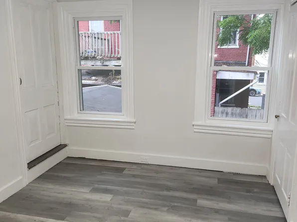 411 S Arch St #1, Lancaster, PA 17603