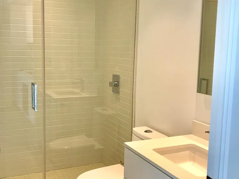 7 Grenville St #2512 — Photo 4