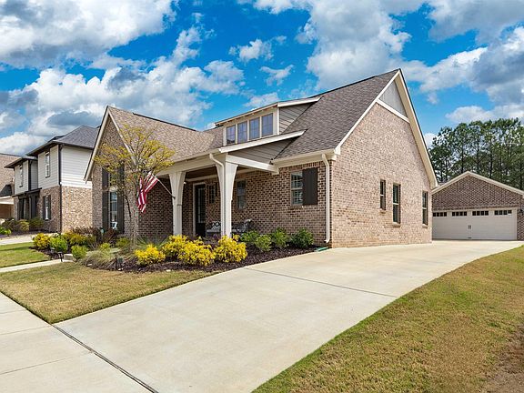 2nd image of 5656 Colton Rd