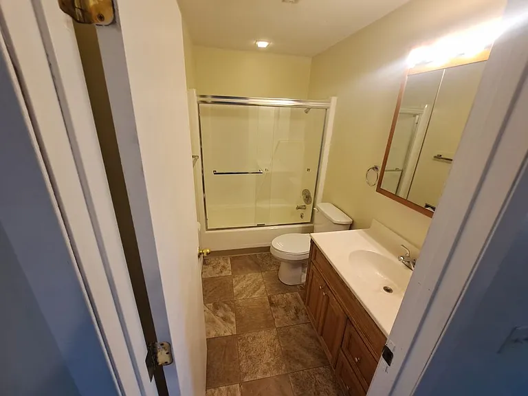 2796 Willow Dr #5 — Photo 9