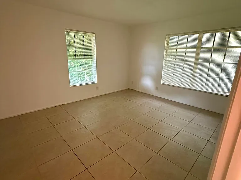 4951 Wedgewood Way #5 — Photo 23