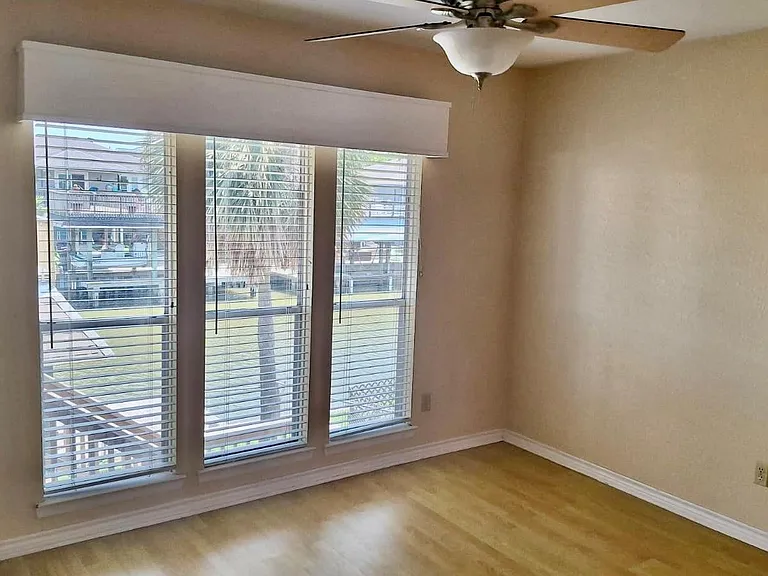 19 N White Heron Dr — Photo 12
