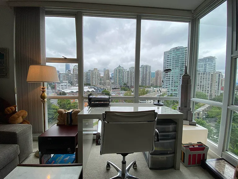 193 Aquarius Mews #1505 — Photo 16