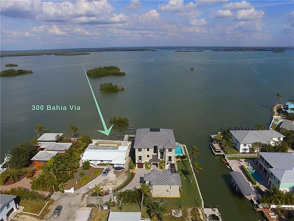 4th image of 300 Bahia Via