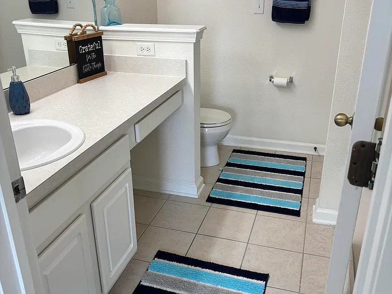 13496 Essence Ct — Photo 7
