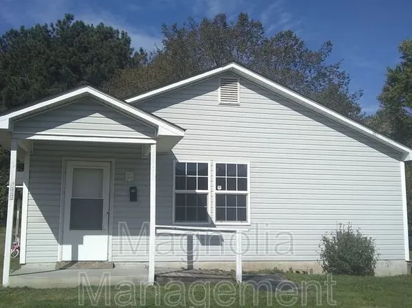 619 Alexander Ave, Henderson, NC 27536