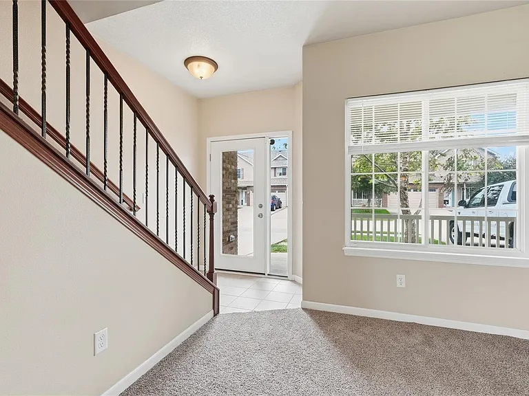 1694 Burr Dr — Photo 9