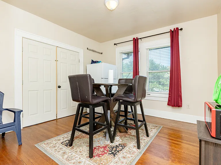 4116 Junius St #4118.5 — Photo 9