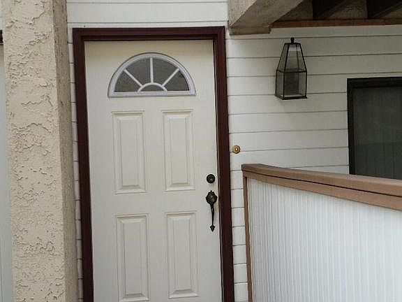 4th image of 282 N Mar Vista Ave
