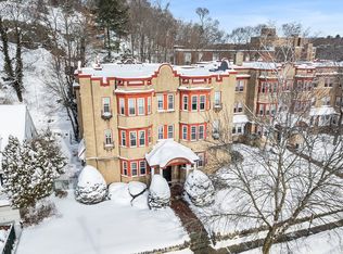 Undercliff Terrace Condominiums, Melrose, MA 02176