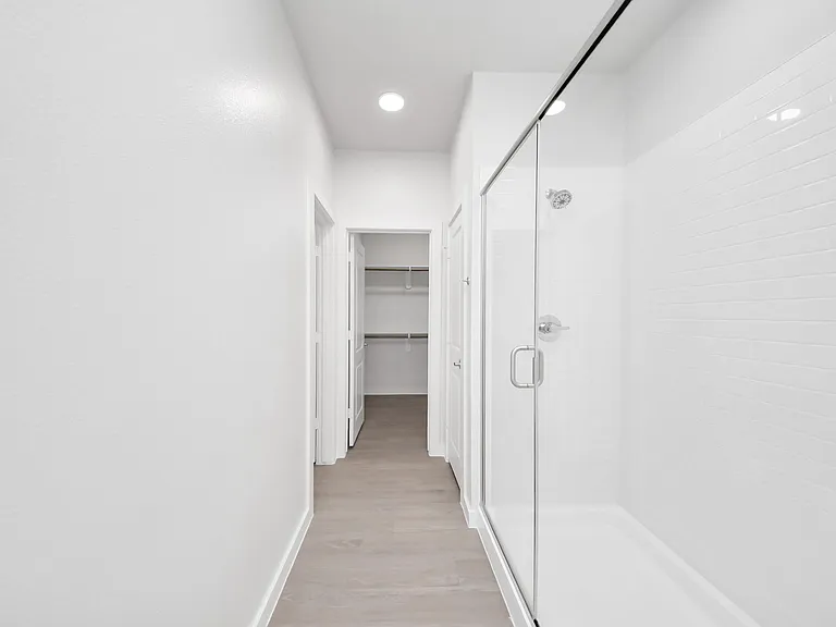 7411 Leighton Meadow Ln — Photo 34