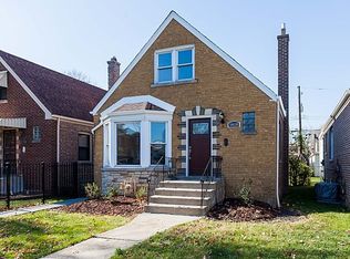 10030 S Rhodes Ave, Chicago, IL 60628