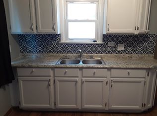 870 Selwyn Rd, Cleveland Heights, OH 44112