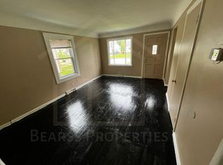 968 Salisbury Ave, Flint, MI 48532
