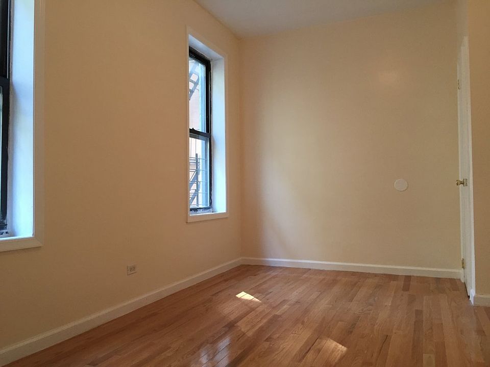 1st image of 2232 7th Ave APT 2