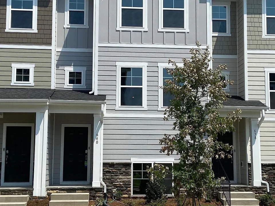 640 Gimari Dr