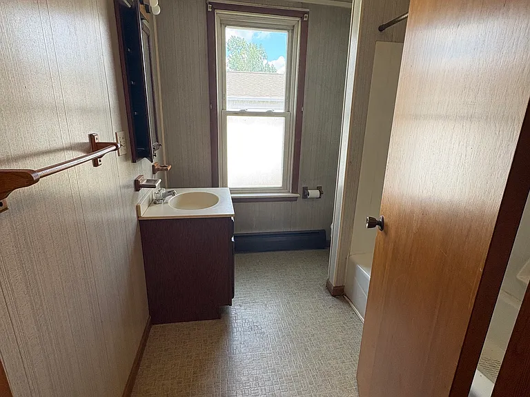 595 S Saint Marys St #3 — Photo 8