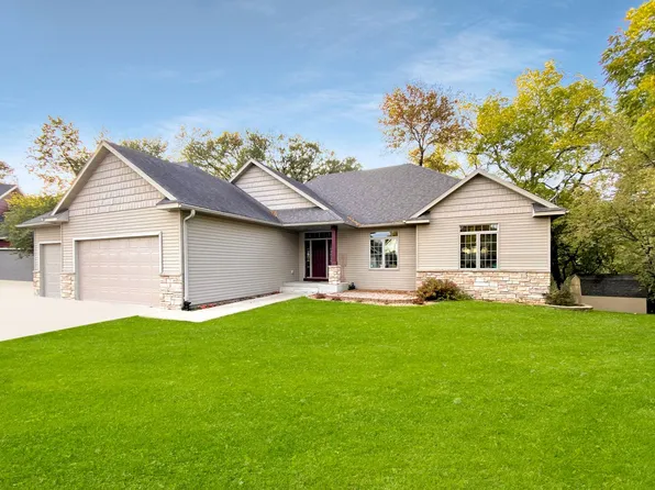 71 N River Ct NE, Rochester, MN 55906