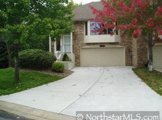 2216 Ferris Ln, Saint Paul, MN 55113