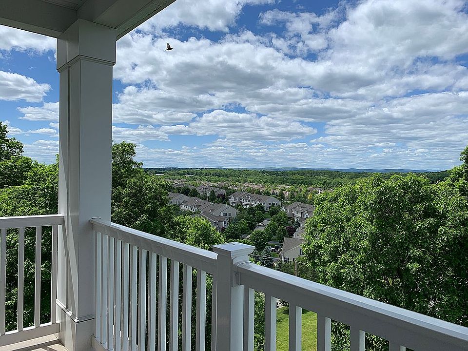 Beautiful views from deck.