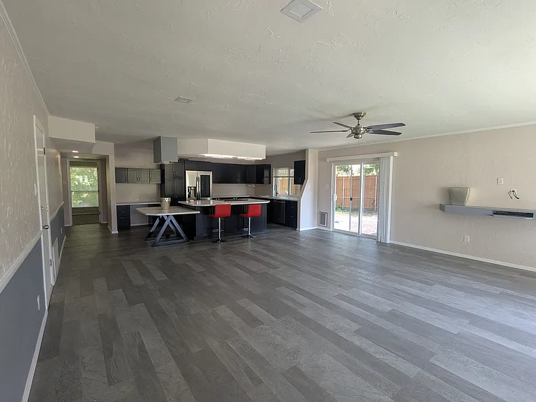 5818 Townshire Rd — Photo 5