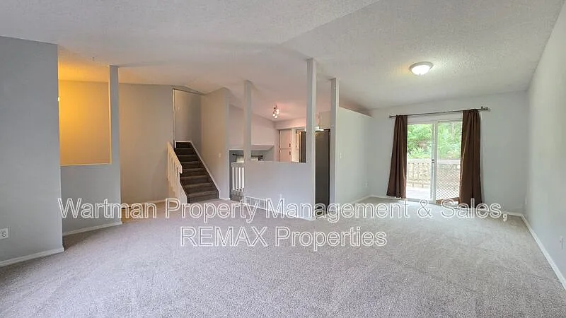 4 bed, 3.5 bath, 2133 sqft, $2,300 — Photo 4